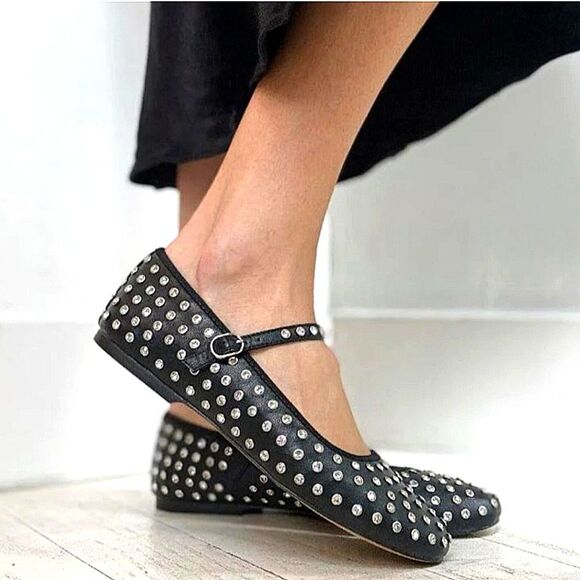 House of Harlow 1960 Black Flats with Classic Design - Picture 1 of 10